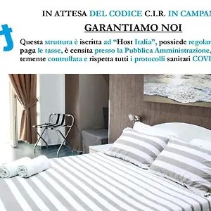Mascalzone Latino Luxury Affittacamere